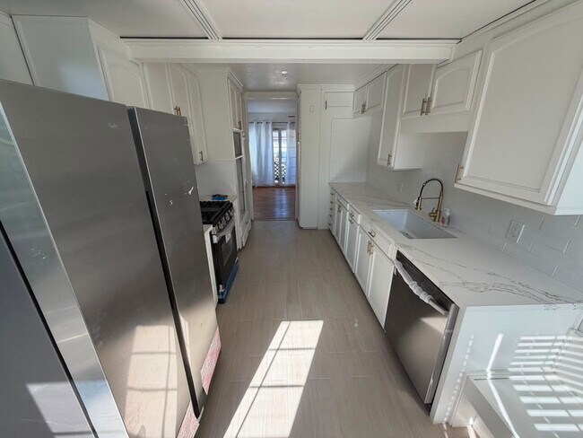 Foto del edificio - 2534 Haller St