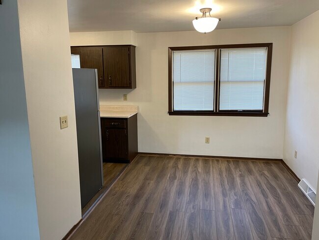 Dinning room - 1712 Commerce St