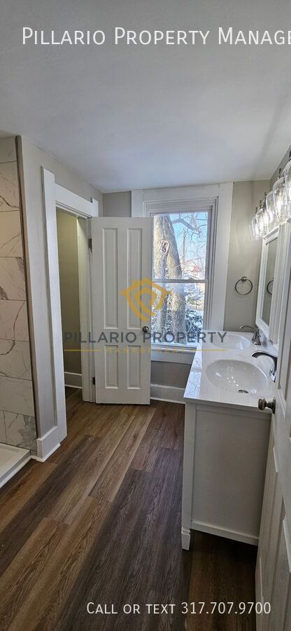 Building Photo - 1124 S Reisner St