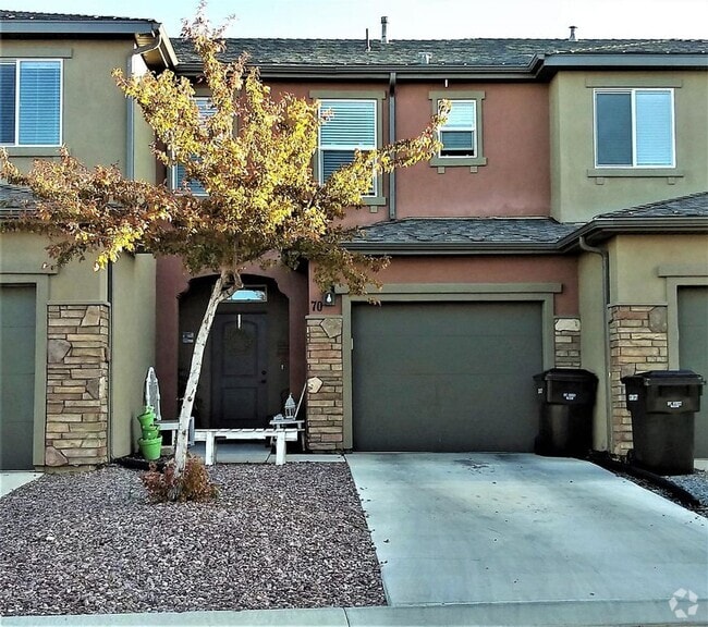 Front - 1177 Northfield Rd