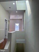 Building Photo - 923 N 15th St