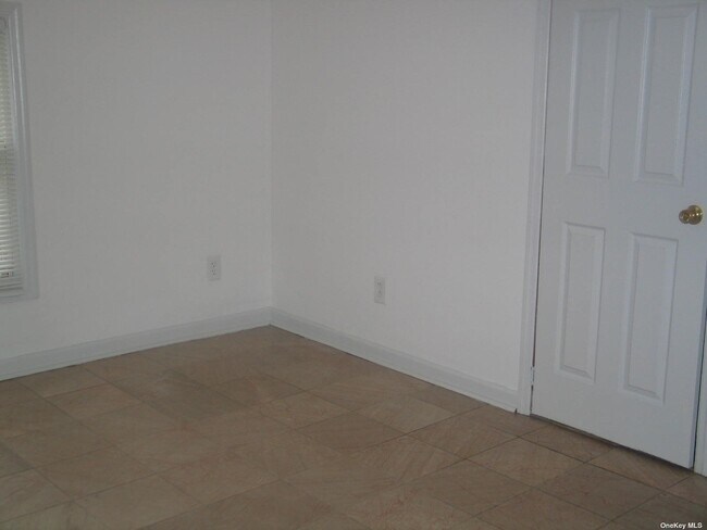 Foto del edificio - 218-18 109th Ave