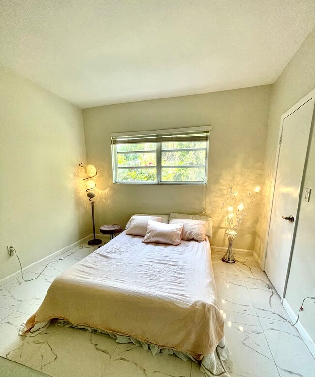 Foto del edificio - 8888 SW 136th St