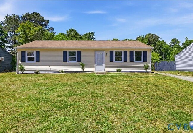 Building Photo - 3613 Creekwood Dr