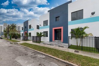 Building Photo - 858 NW 3rd St