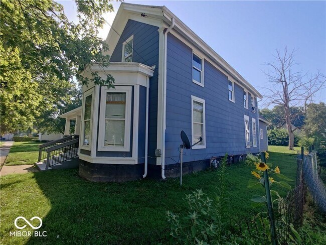 Foto del edificio - 617 W Franklin St