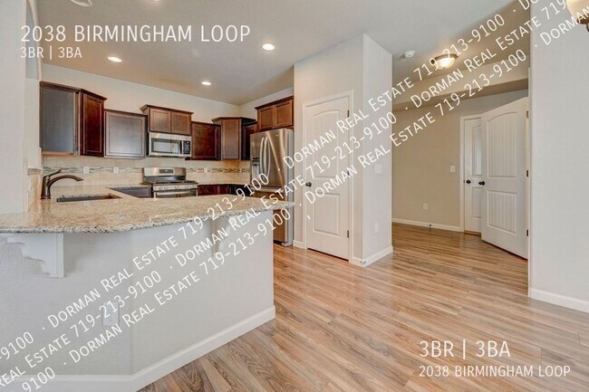 Building Photo - 2038 Birmingham Loop