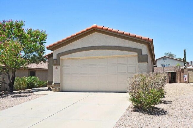 Foto del edificio - Priced right in Dove Mountain. Fresh & cle...