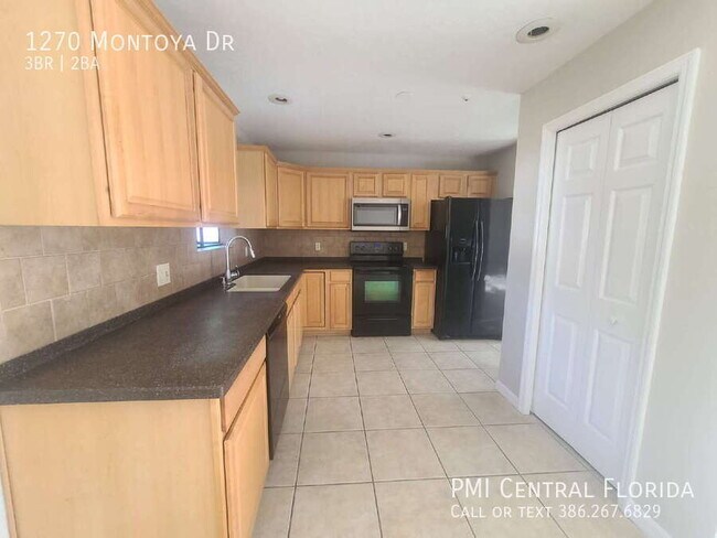 Foto del edificio - 1270 Montoya Dr