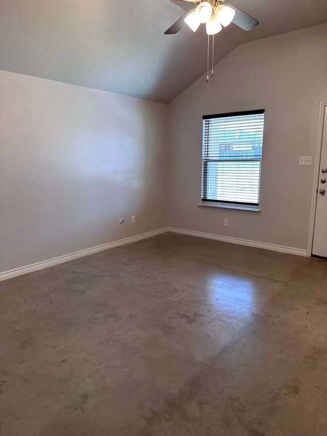 Building Photo - 1239 Liberation Ln