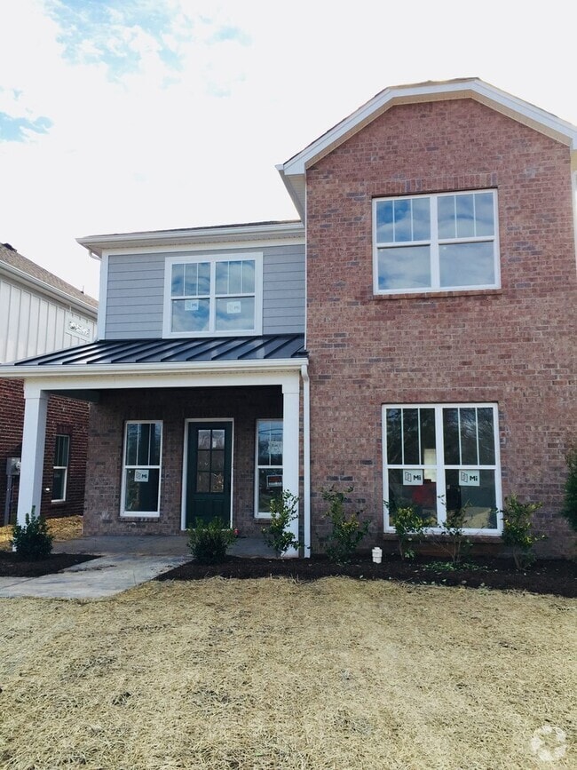 Building Photo - 395 Brewer Dr