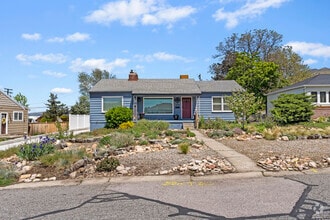 Building Photo - 2849-3220 3220 S