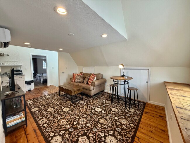 Foto del edificio - 143 2nd Ave