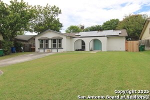 Foto del edificio - 3807 Briarhaven St