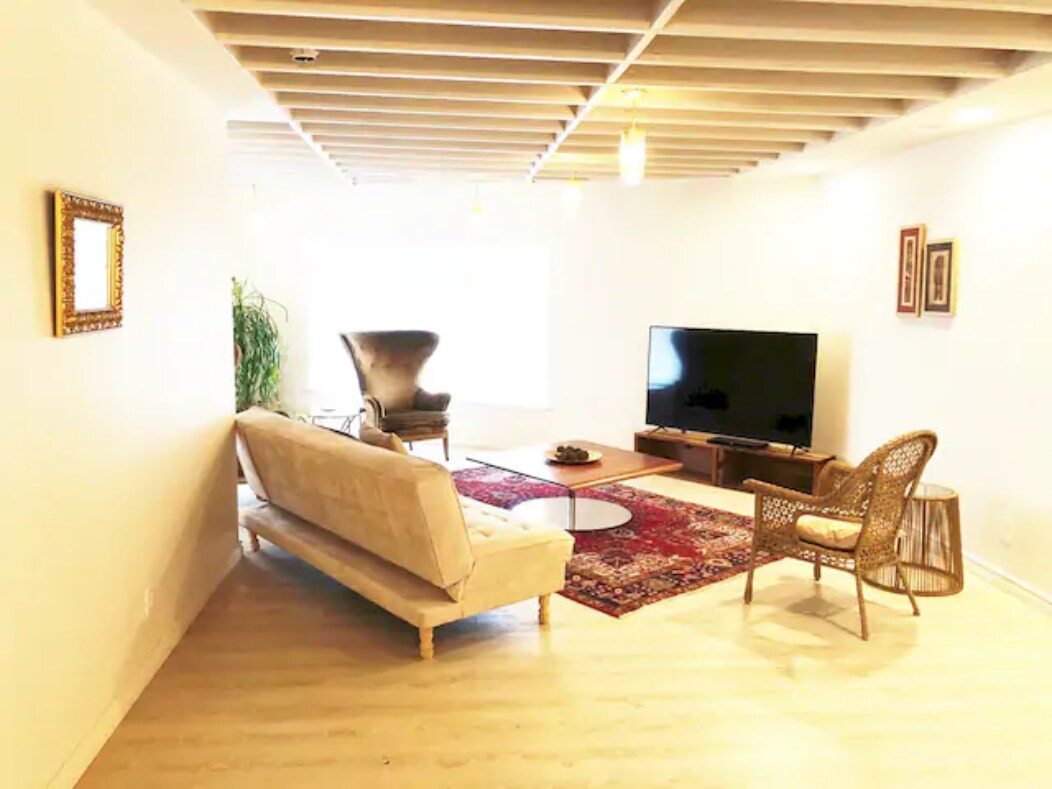 Sala de estar principal - 27455 Gratiot Ave