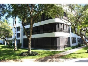Building Photo - 1440 Sheridan St