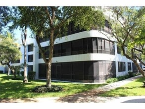 Building Photo - 1440 Sheridan St