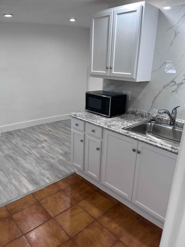 10445 SW 43rd Terrace, Miami, FL 33165 House Rental in Miami, FL