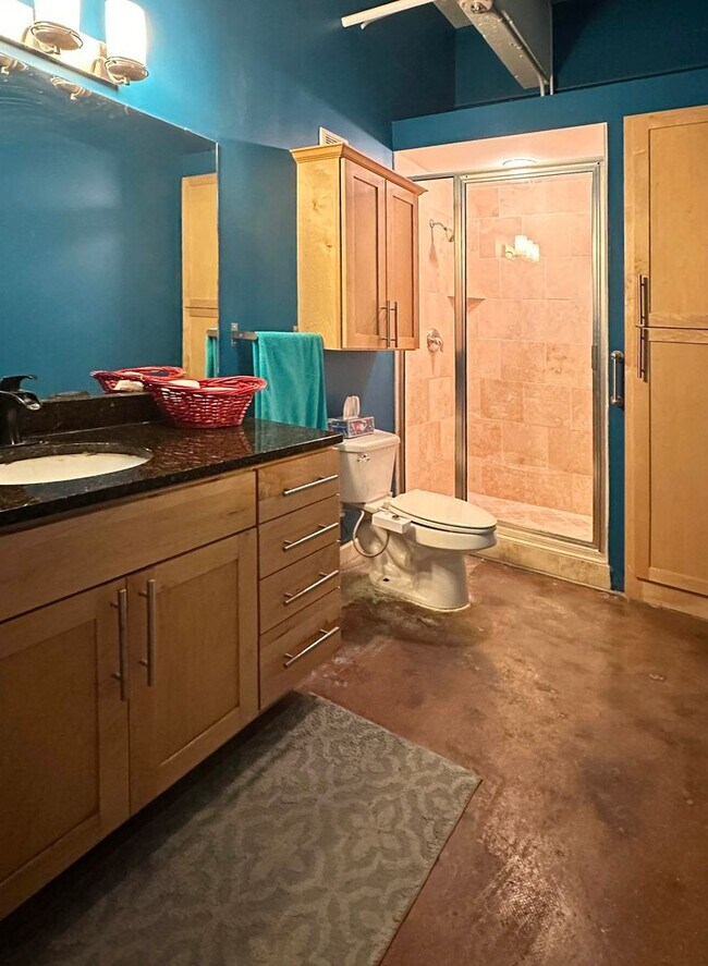 Foto del edificio - South End Lofts Condo Ready for Move-In