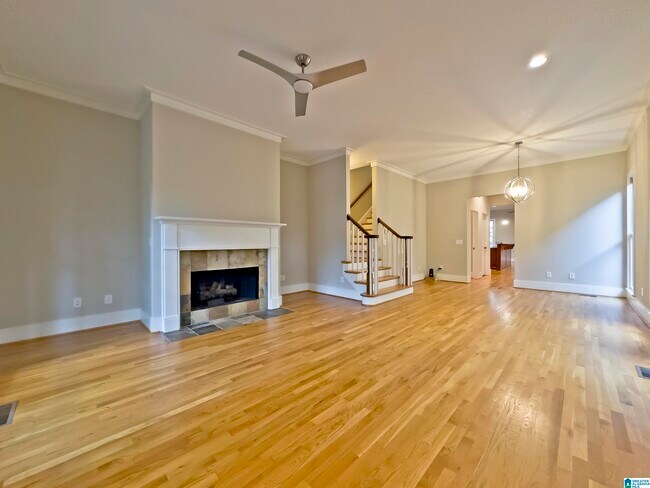 Foto del edificio - 216 Hawthorn St