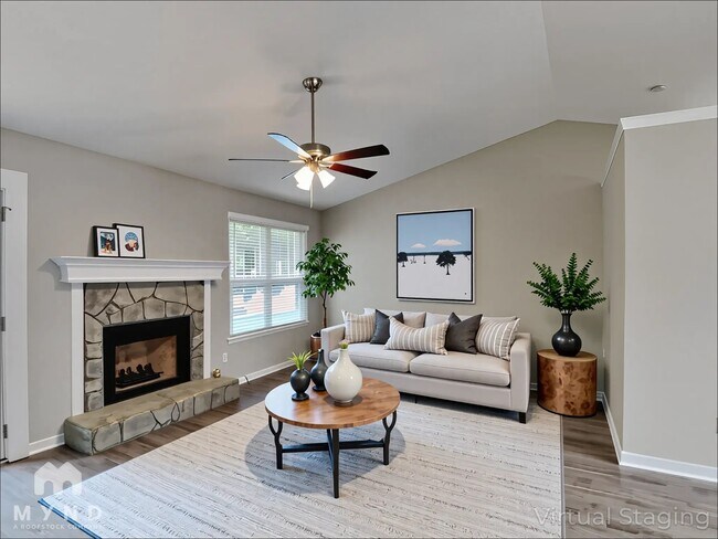 Foto del edificio - 425 Willow Ln