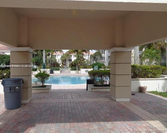 Foto del edificio - 11625 W Atlantic Blvd