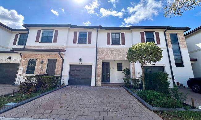 Building Photo - 3354 W 100th Terrace