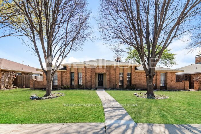 Primary Photo - 4634 Burdock Drive