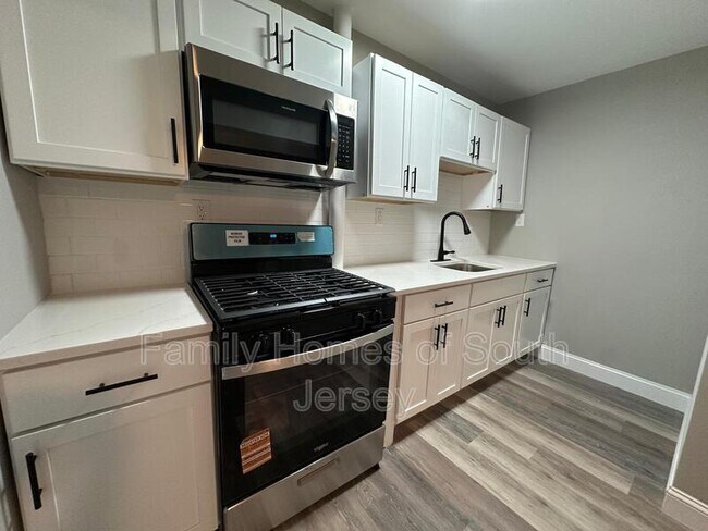 Foto del edificio - 7307 West Chester Pike