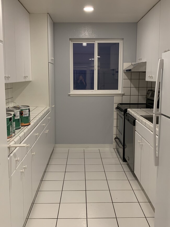 Photo - 120 Burrows St House