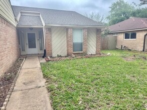 Building Photo - 10422 Eagle Glen Dr
