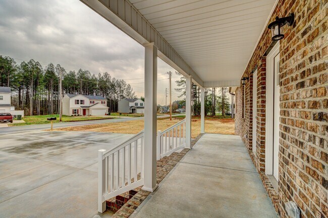 Building Photo - 339 Black Rock School Rd