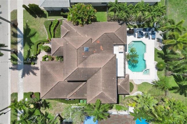 Building Photo - 2523 Eagle Run Dr