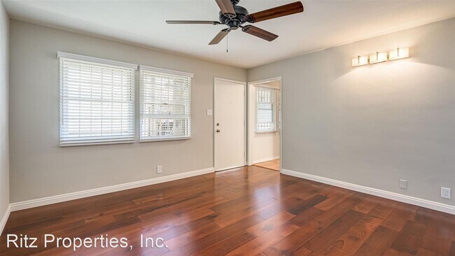 Building Photo - 4147 Lockland Pl