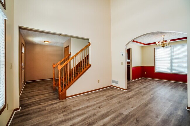 Foto del edificio - 9400 Magnolia Way
