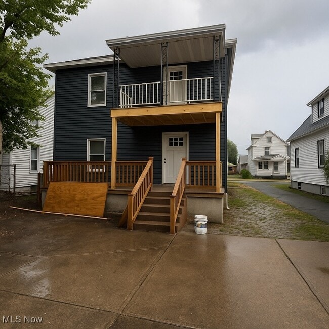 Building Photo - 1448 W 84th St