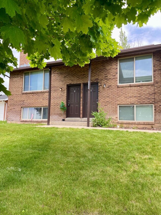 Foto principal - 3322 N Fairfield Rd