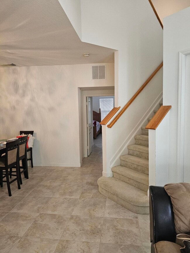 Building Photo - 10451 SW Academic Way