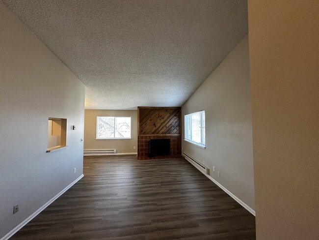 Photo - Beautiful Top Floor Condo with Great Views!