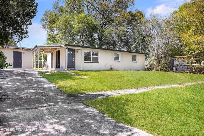 Foto del edificio - 5829 Ensenada Rd