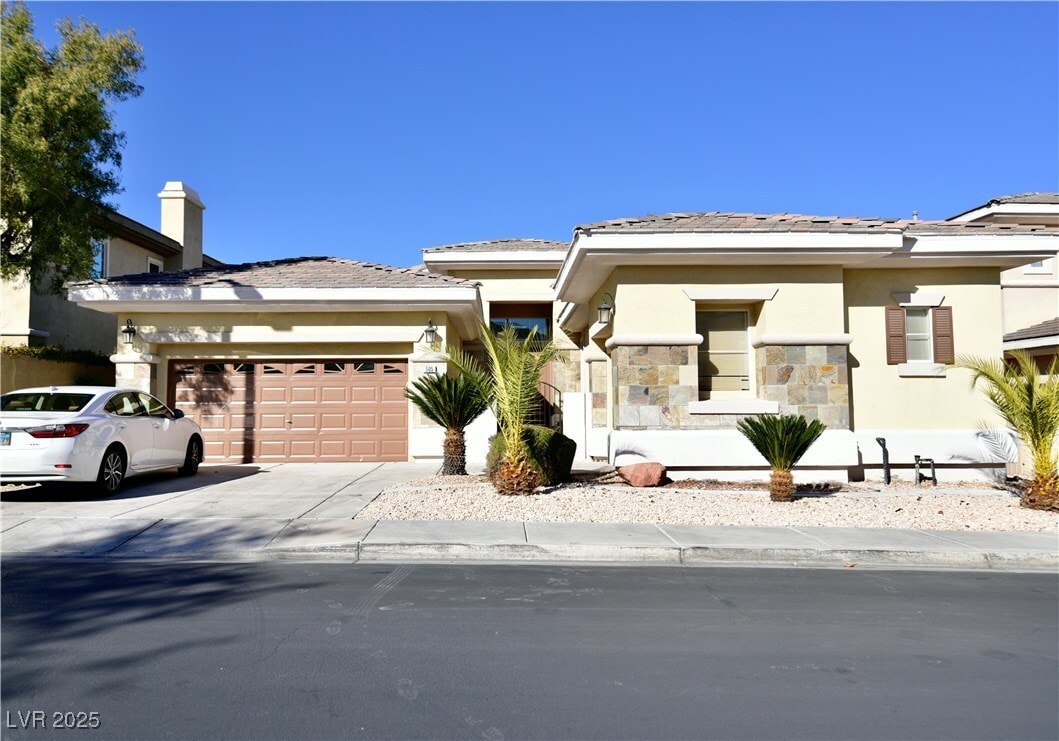 Foto principal - 505 Proud Eagle Ln