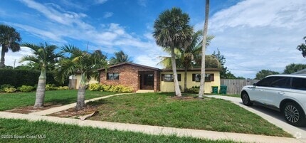 Building Photo - 845 Tomkins St
