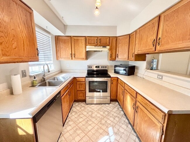 Building Photo - 11891 E Kepner Dr