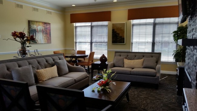 Foto del edificio - The Regency Club