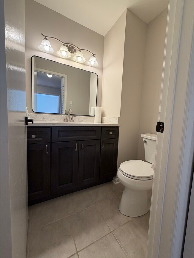 Foto del edificio - 660 Bayberry Ln