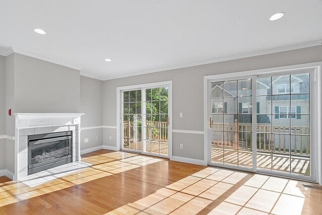 Building Photo - 67 N Quinsigamond Ave