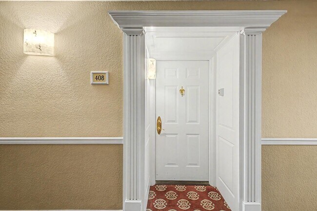 Foto del edificio - 4200 N Miller Rd