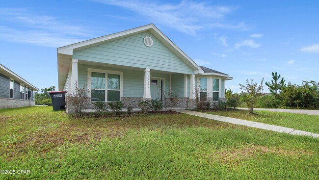 Foto del edificio - 11432 Poston Rd