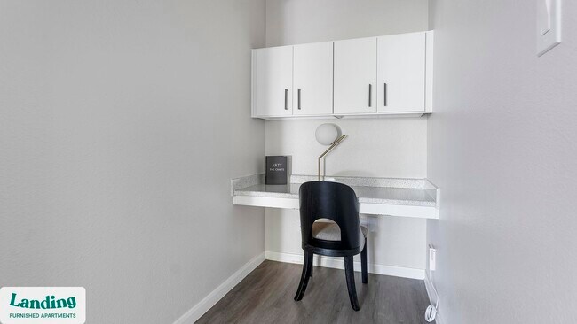 Foto del edificio - 1215 W Slaughter Ln