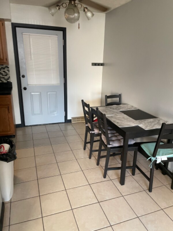 Foto del edificio - 153 Palomino Dr